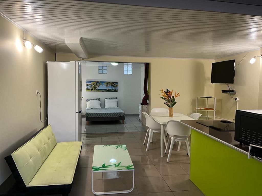 סנטה-אנה Agreable Appartement En Rez-De-Jardin A 450M De La Mer מראה חיצוני תמונה