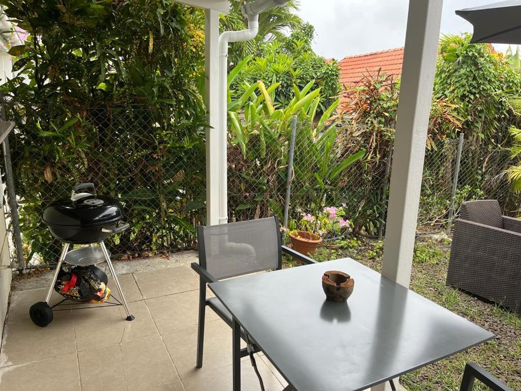 סנטה-אנה Agreable Appartement En Rez-De-Jardin A 450M De La Mer מראה חיצוני תמונה
